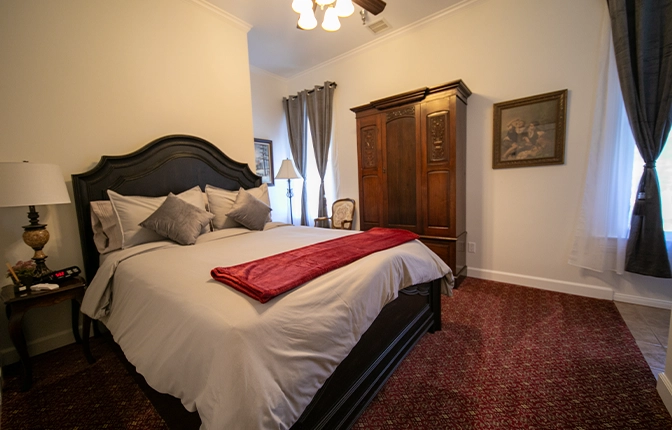 This picture is of Room 4 at the Inn